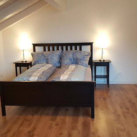 Attika Wohnung Spiez Kültér fotó