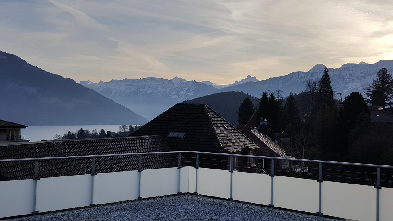 Attika Wohnung Spiez Kültér fotó